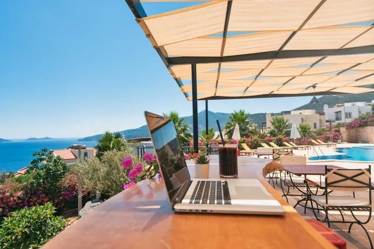 From Office to Anywhere: Tools and Tech That Make Remote Work Seamless