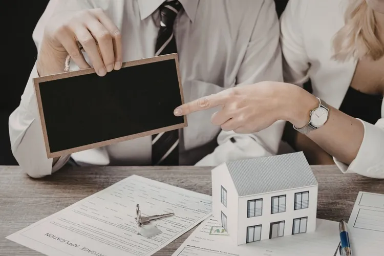 From Negotiation to Ownership: The Business Intelligence Behind Property Deals